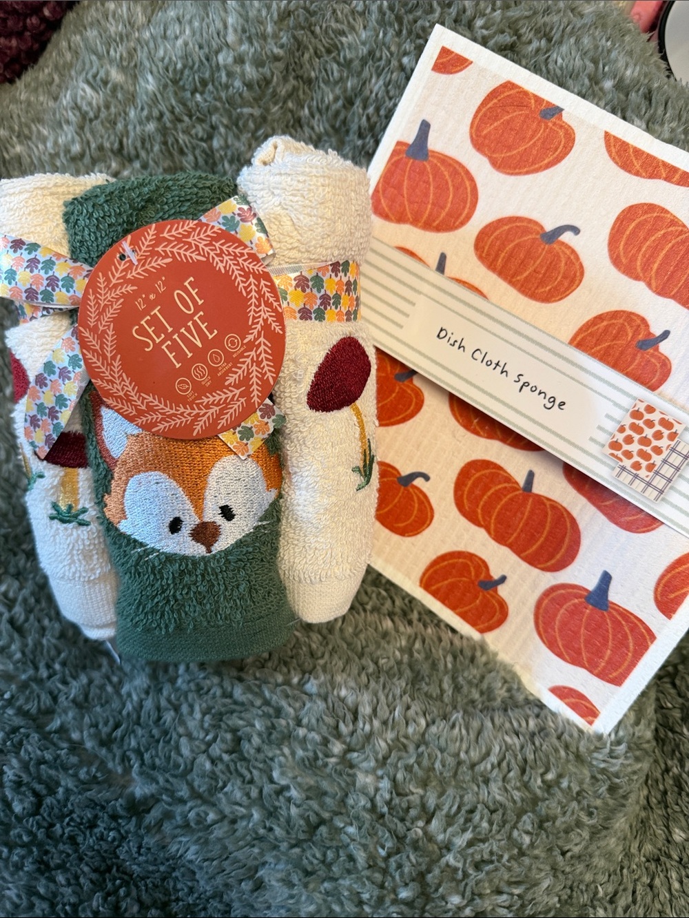Set of 5 Fall Hand Towels w/Mushrooms & Fox! 2 Dish Cloth Sponges as BONUS!